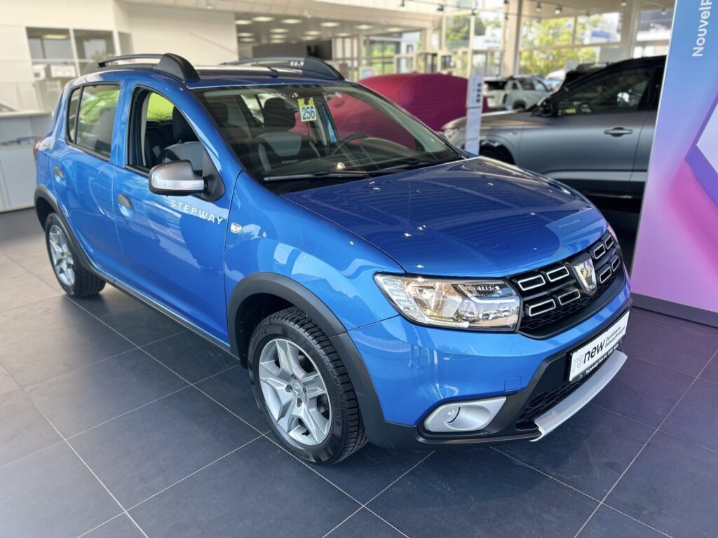 Dacia Sandero Exposé-Bild 3