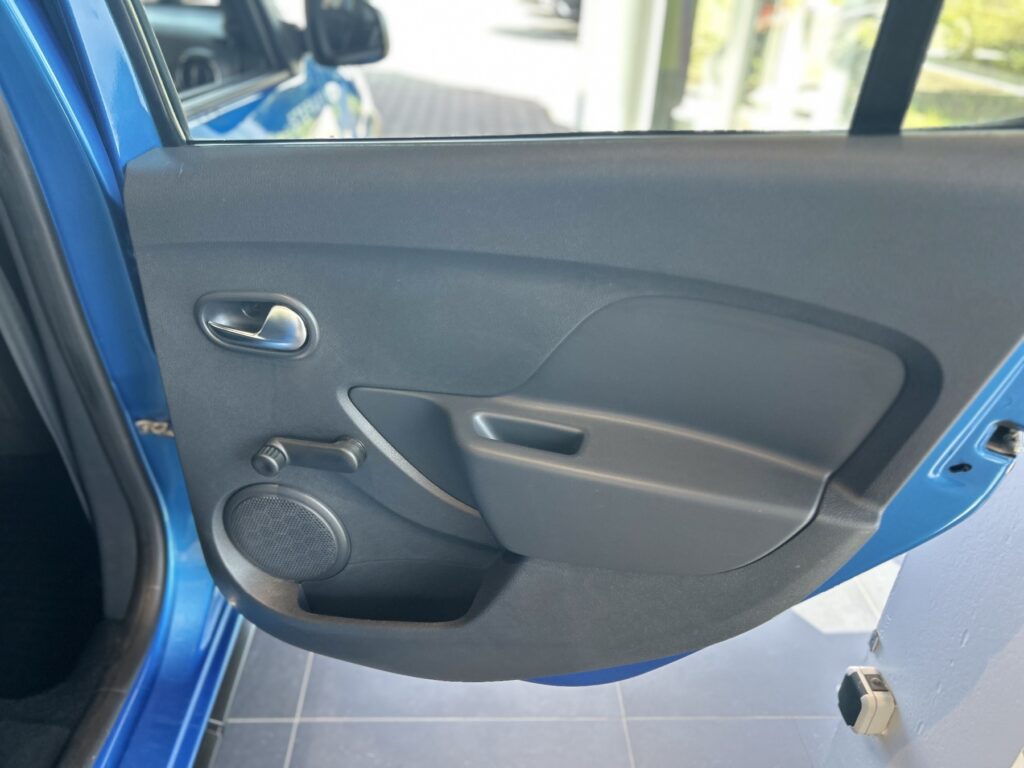 Dacia Sandero Exposé-Bild 9