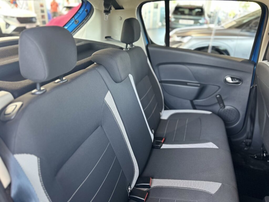 Dacia Sandero Exposé-Bild 10
