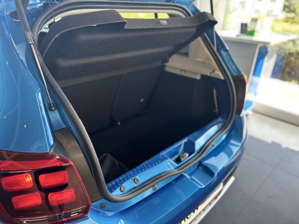 Dacia Sandero Exposé-Bild 17