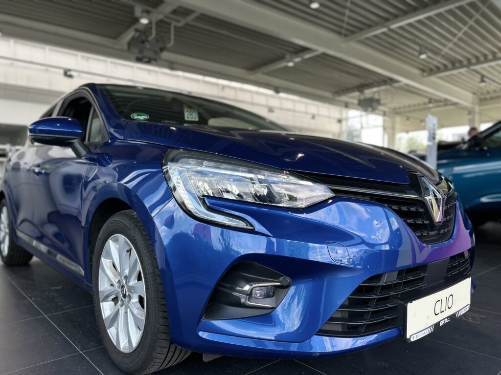 Renault Clio Exposé-Bild 4