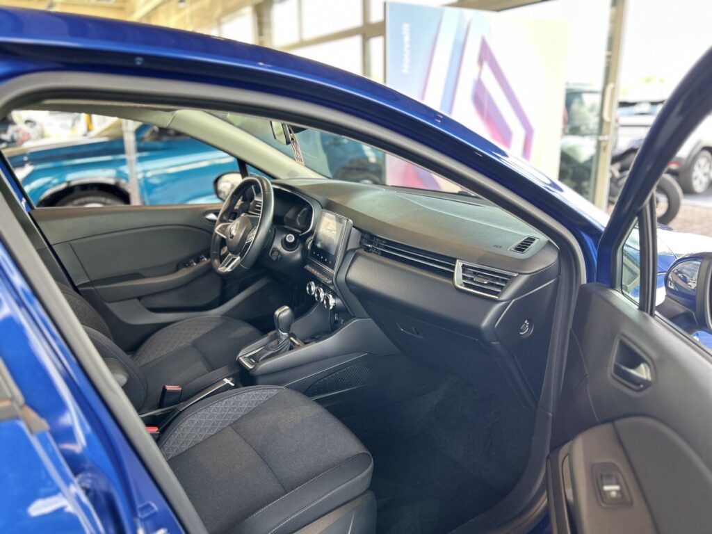 Renault Clio Exposé-Bild 6