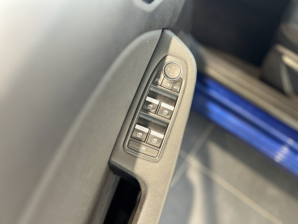 Renault Clio Exposé-Bild 15