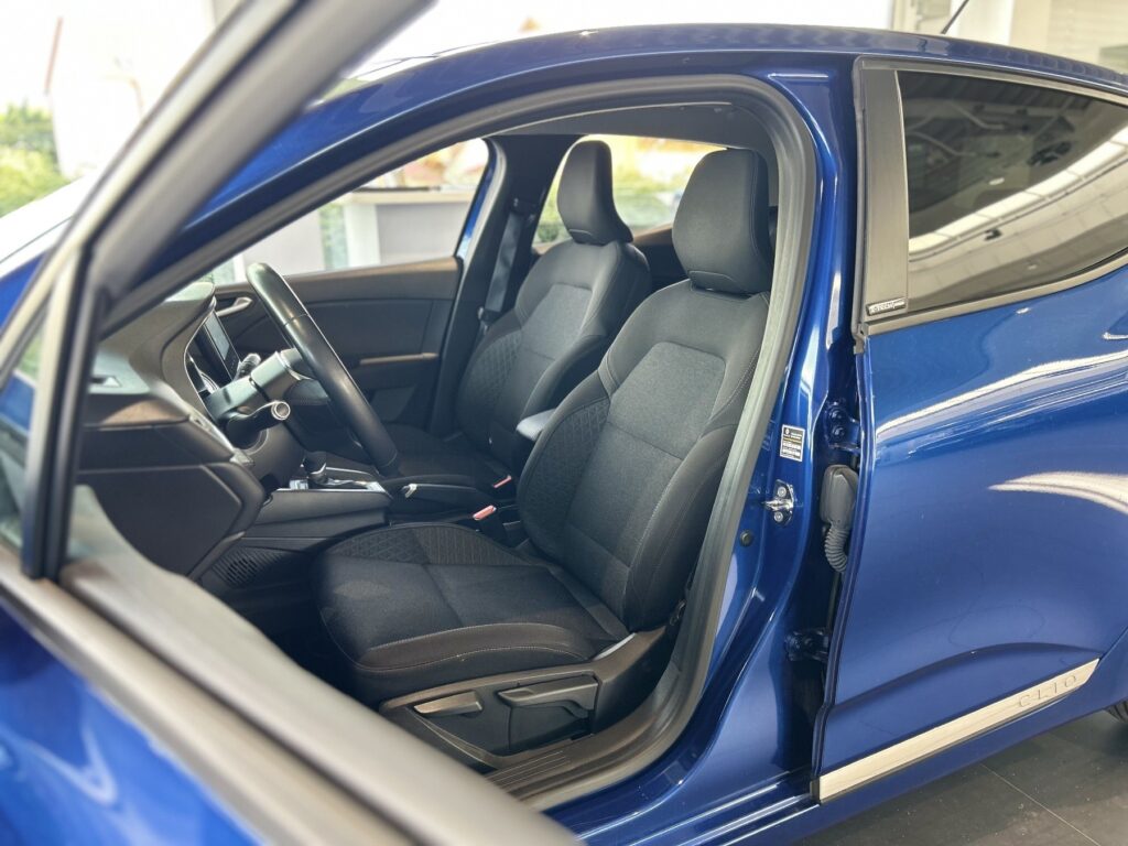 Renault Clio Exposé-Bild 16
