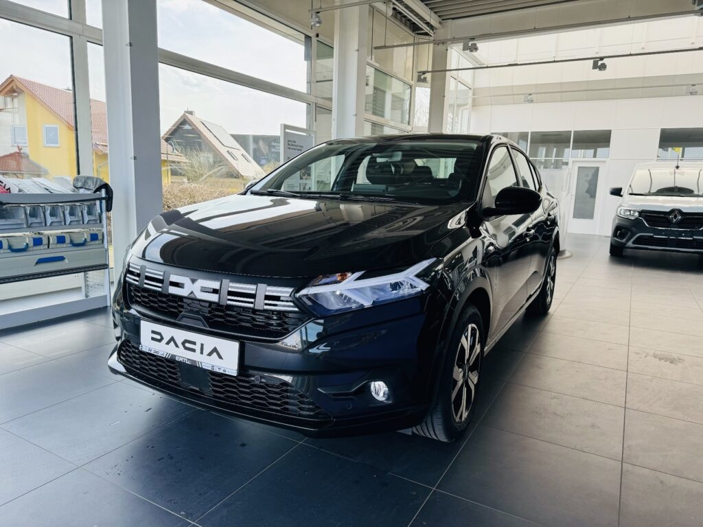 Dacia Logan Exposé-Bild 1