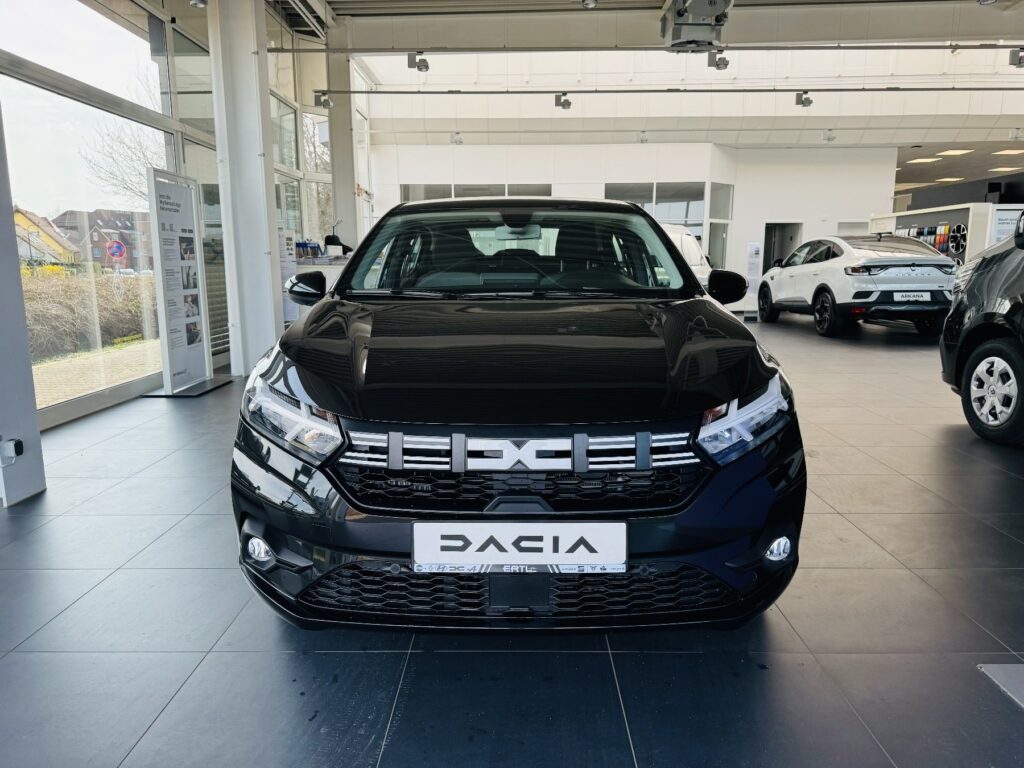 Dacia Logan Exposé-Bild 2