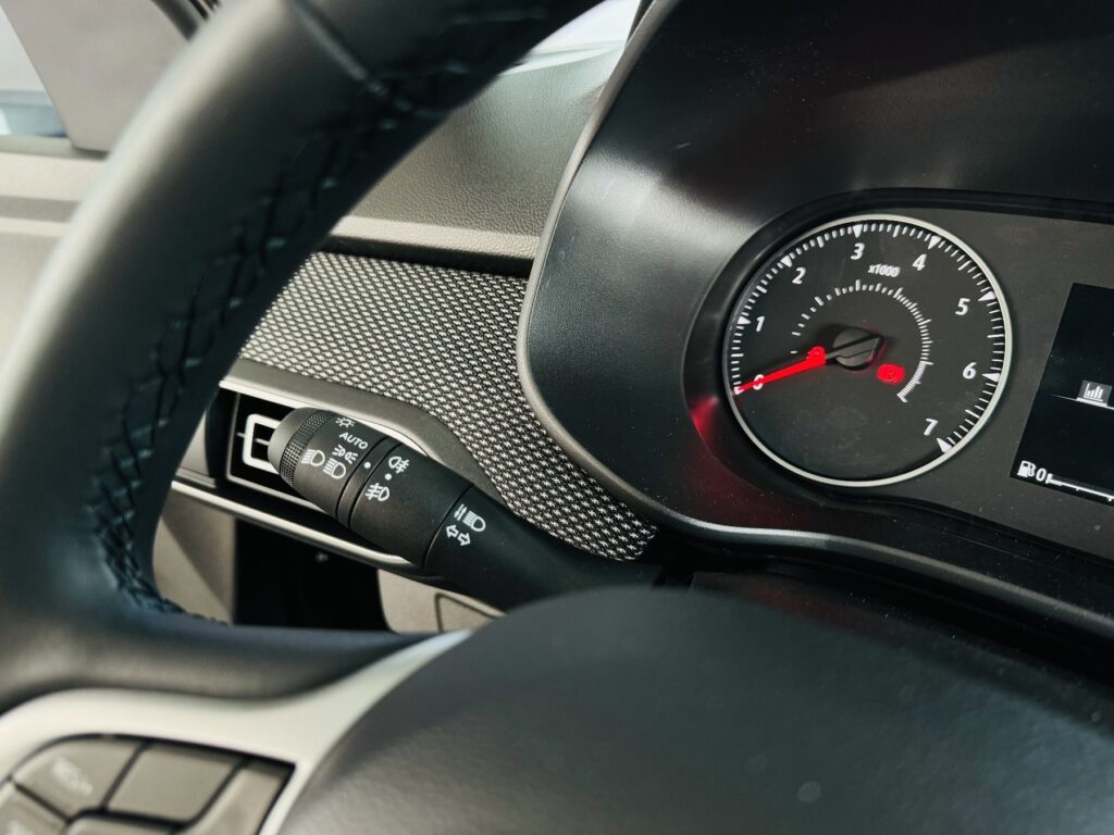 Dacia Logan Exposé-Bild 20