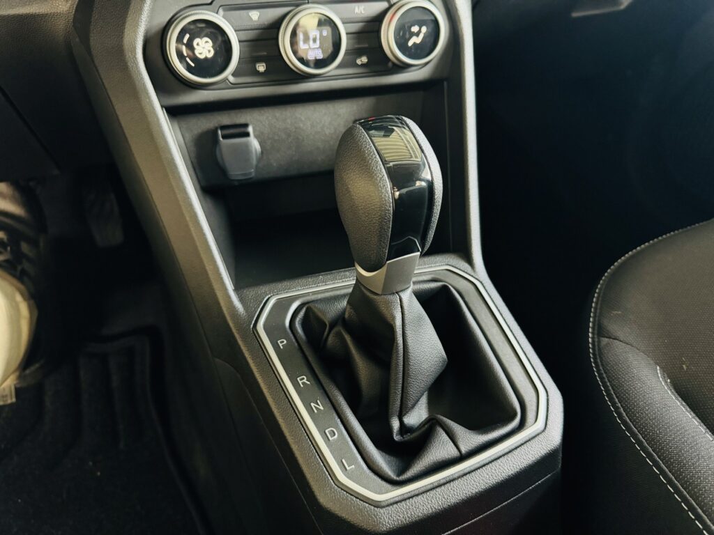Dacia Logan Exposé-Bild 25