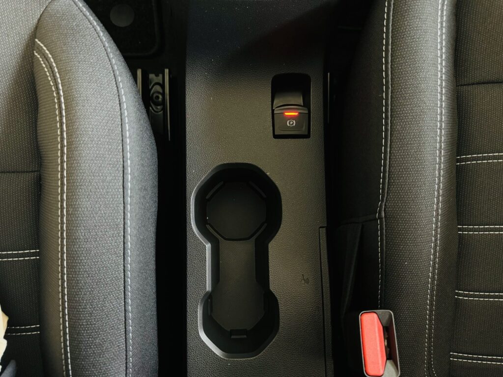 Dacia Logan Exposé-Bild 26