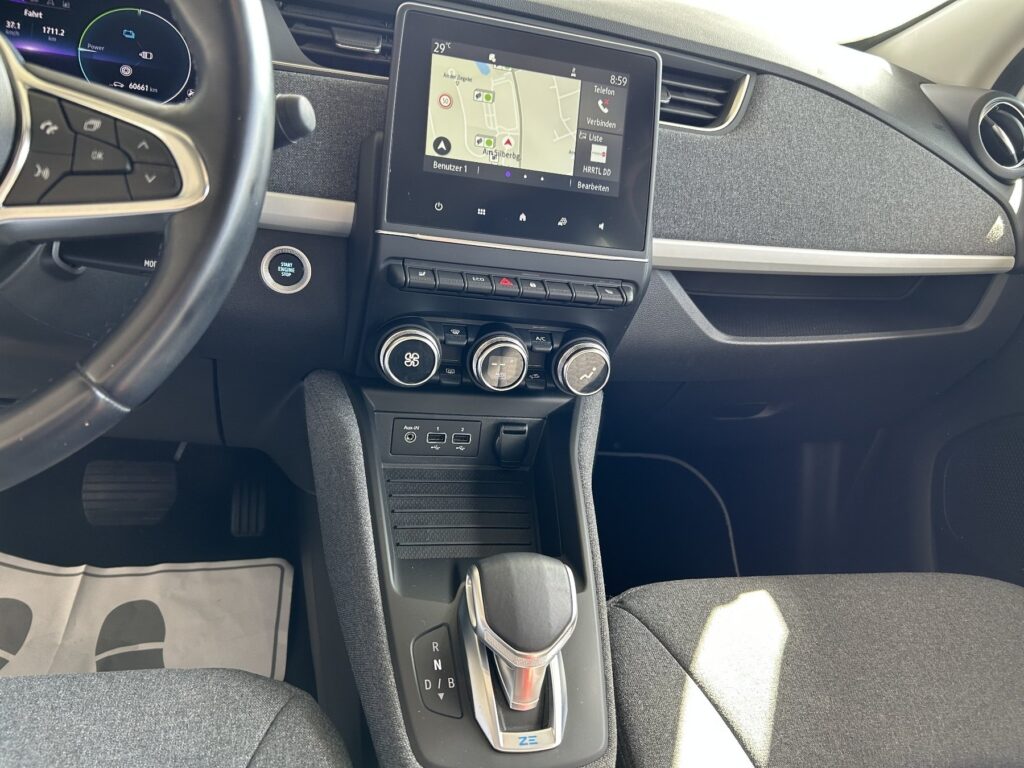 Renault ZOE Exposé-Bild 24