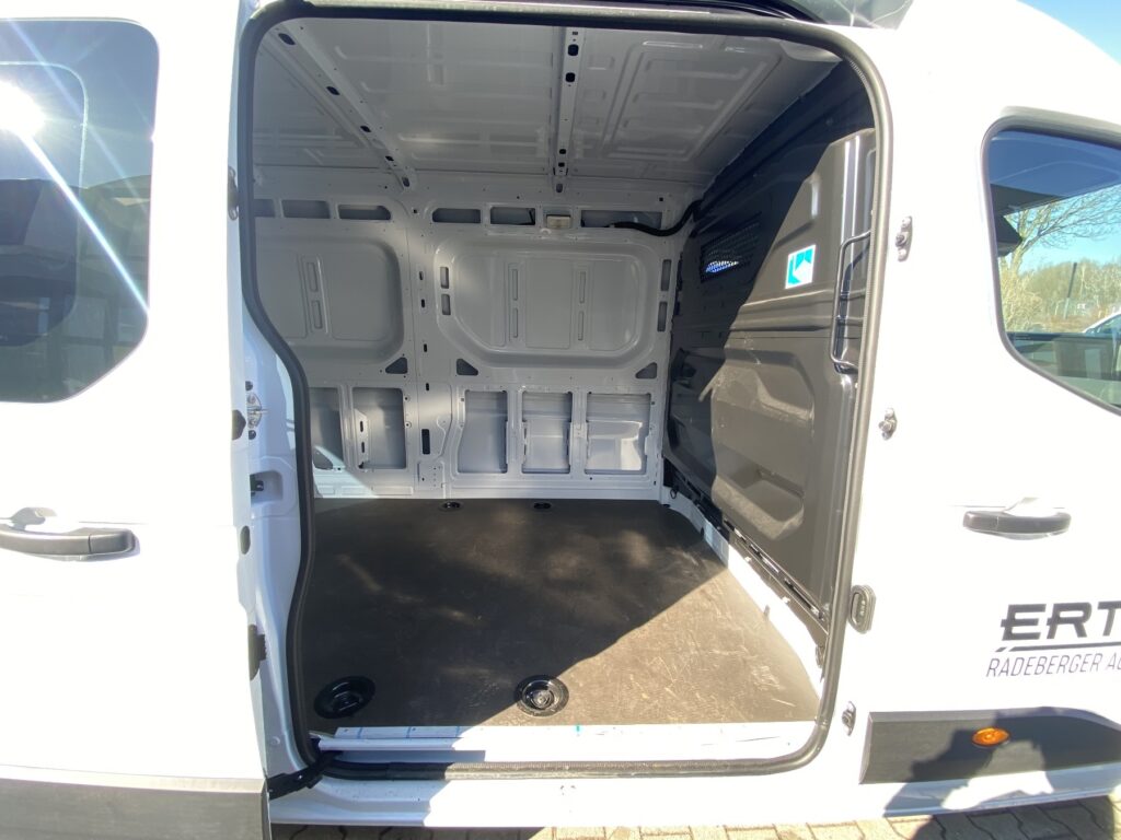 Renault Master Exposé-Bild 9