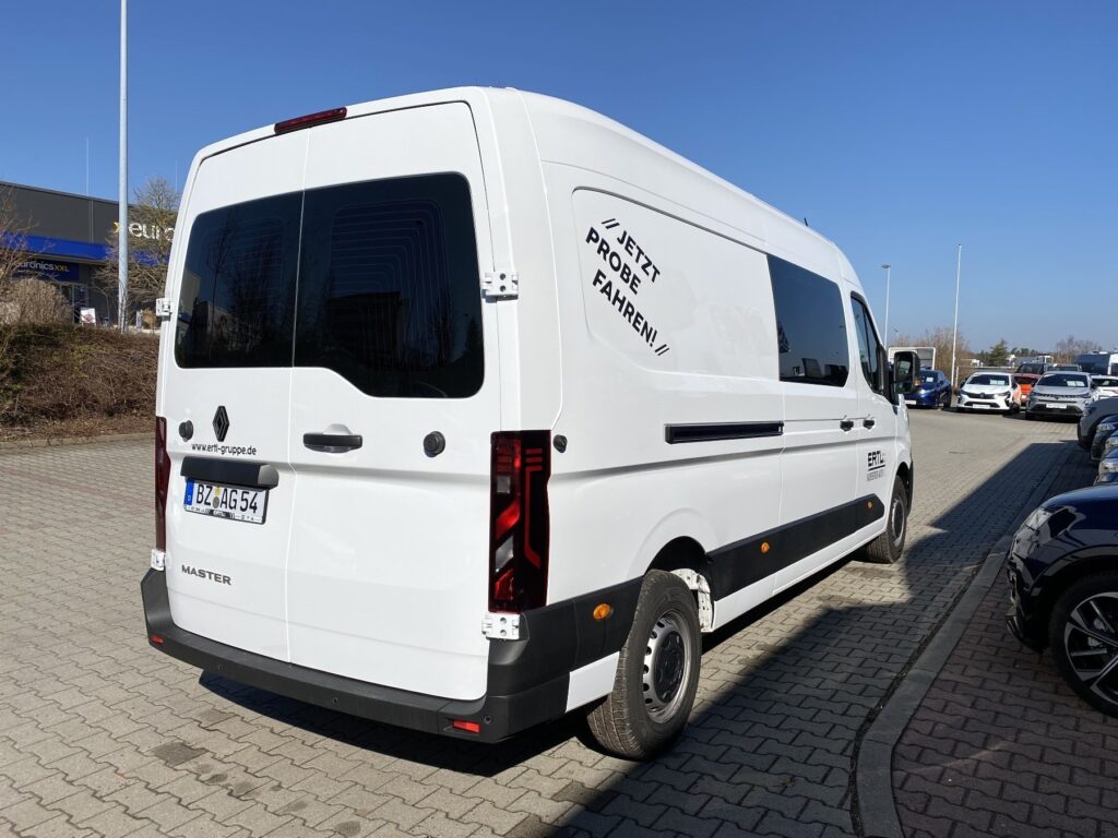 Renault Master Exposé-Bild 11