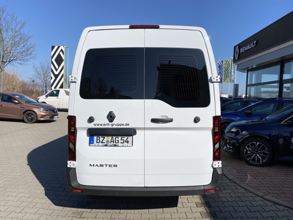 Renault Master Exposé-Bild 12