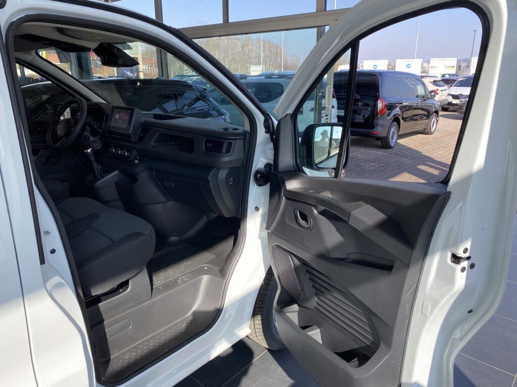 Renault Trafic Exposé-Bild 5