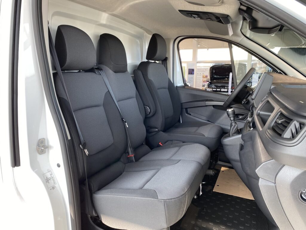 Renault Trafic Exposé-Bild 6