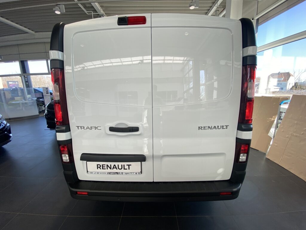 Renault Trafic Exposé-Bild 11