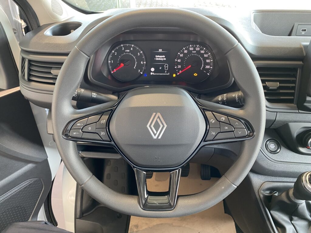 Renault Trafic Exposé-Bild 18