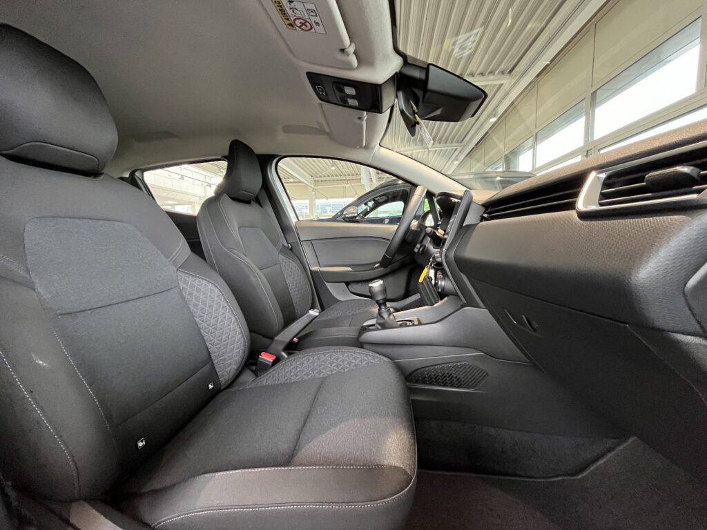 Renault Clio Exposé-Bild 6