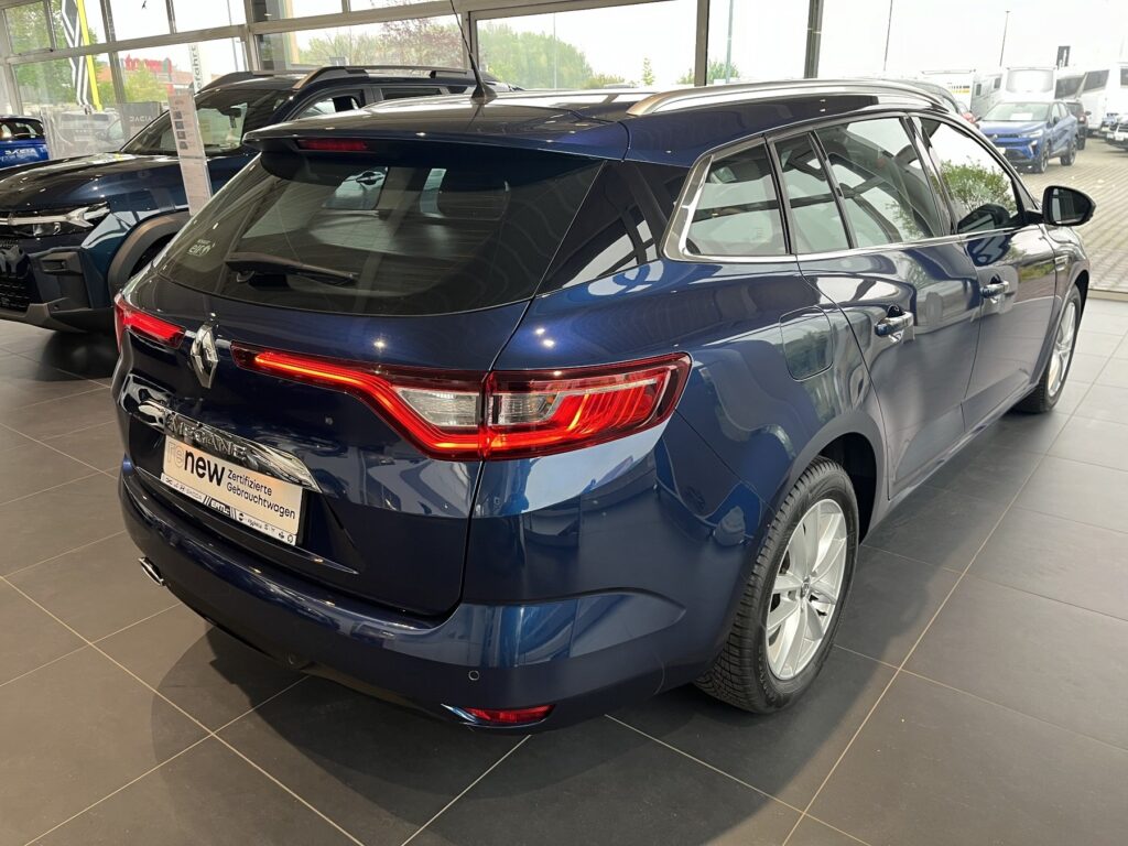 Renault Megane Exposé-Bild 10