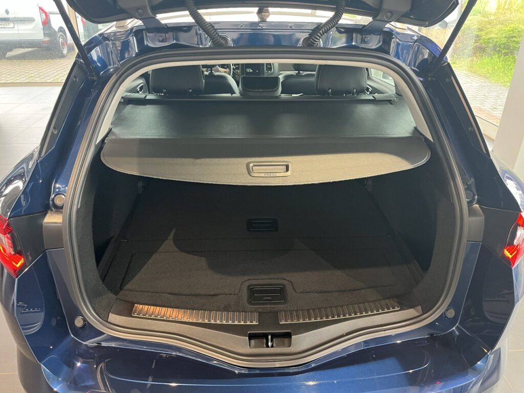 Renault Megane Exposé-Bild 13