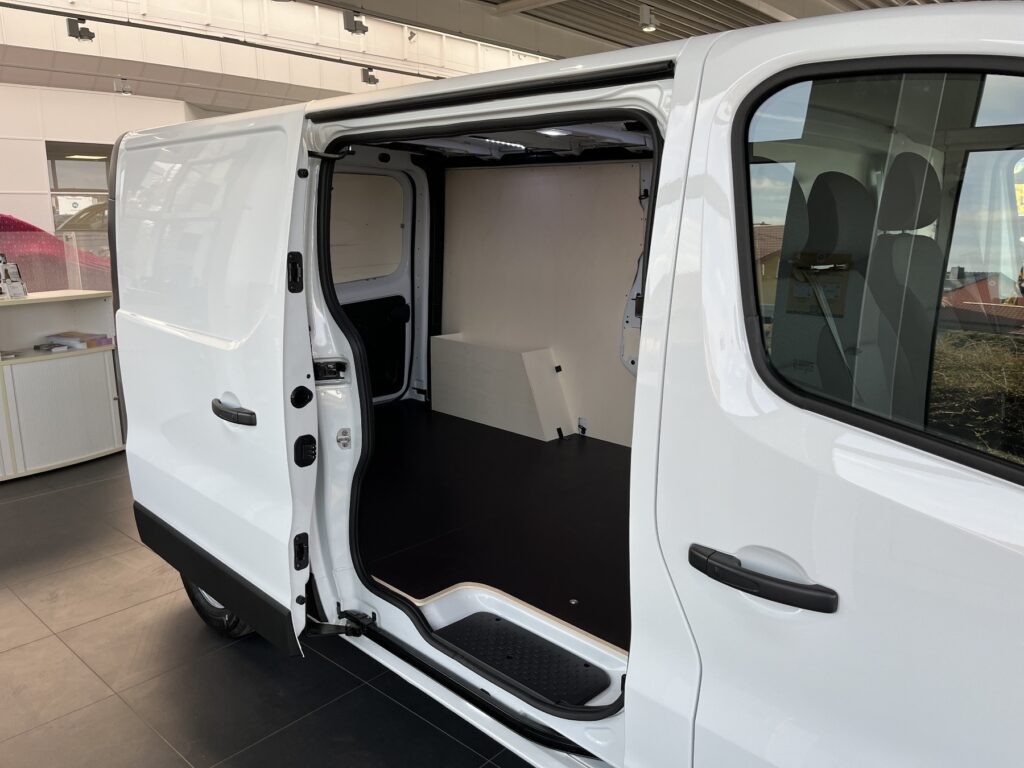 Renault Trafic Exposé-Bild 4