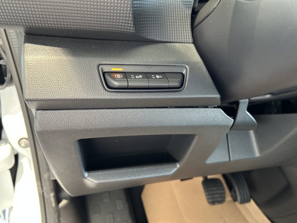 Renault Trafic Exposé-Bild 33