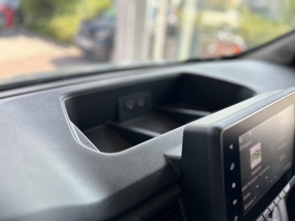 Renault Trafic Exposé-Bild 40