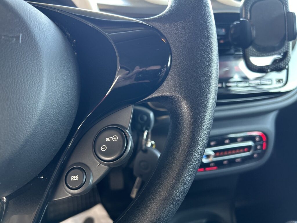 SMART ForTwo Exposé-Bild 23