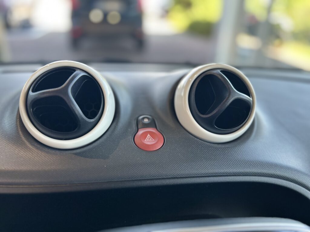 SMART ForTwo Exposé-Bild 30