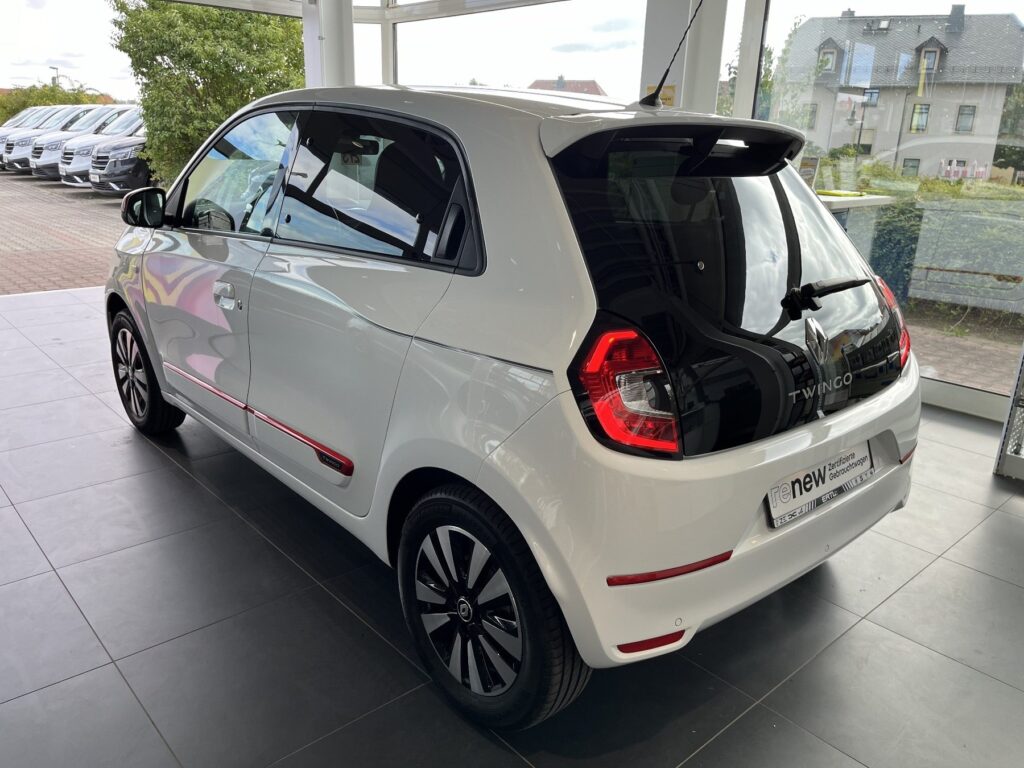 Renault Twingo Exposé-Bild 14