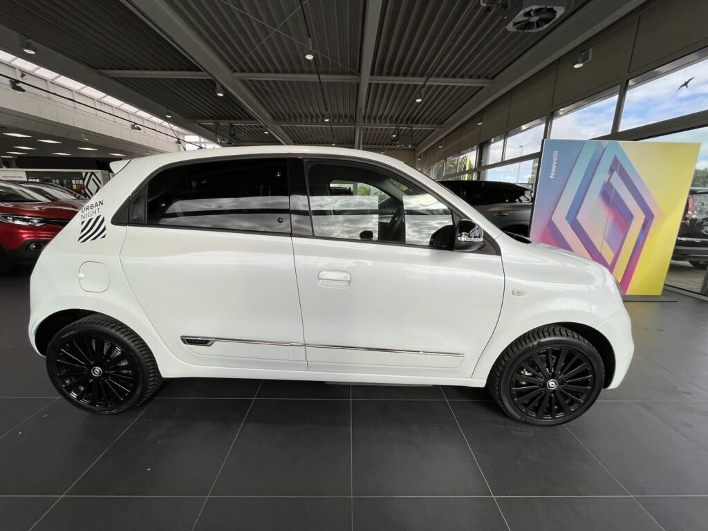 Renault Twingo Exposé-Bild 4