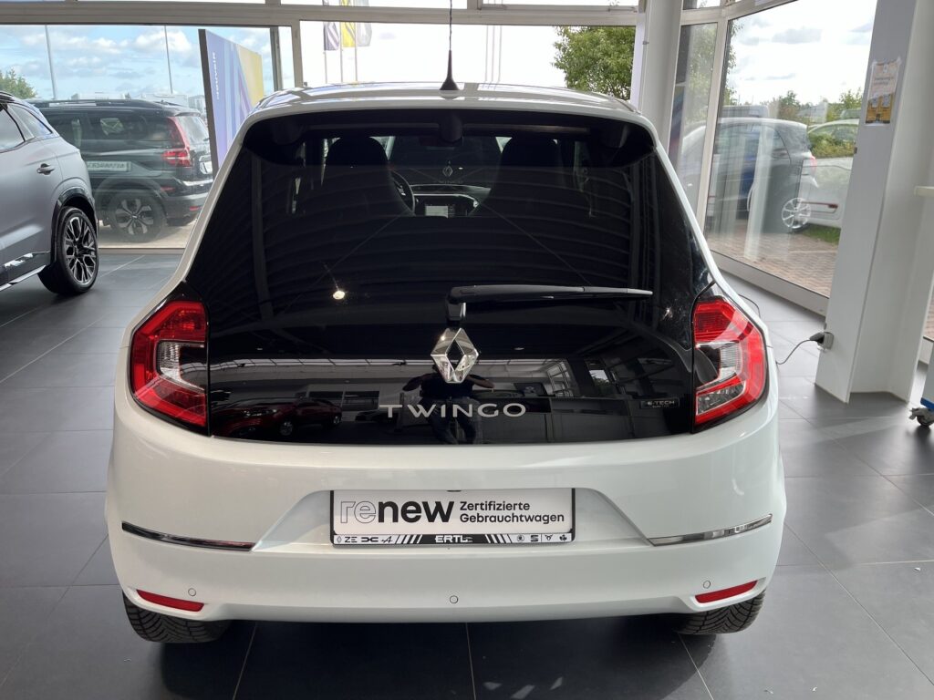 Renault Twingo Exposé-Bild 10