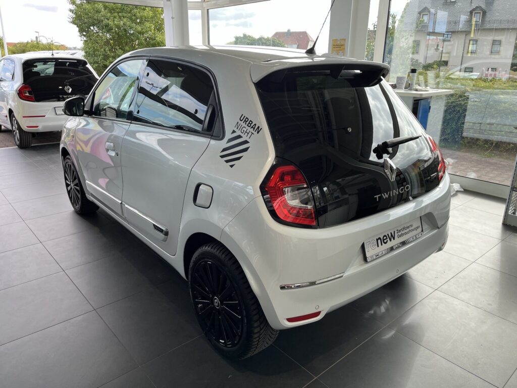 Renault Twingo Exposé-Bild 14