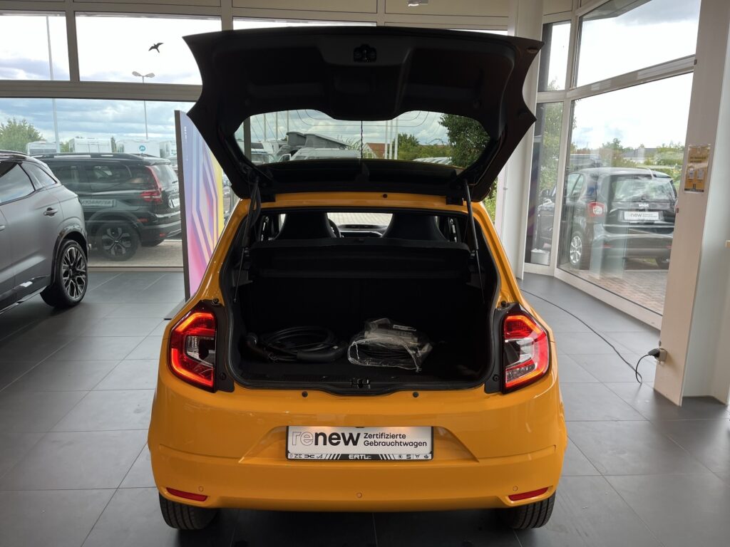 Renault Twingo Exposé-Bild 12