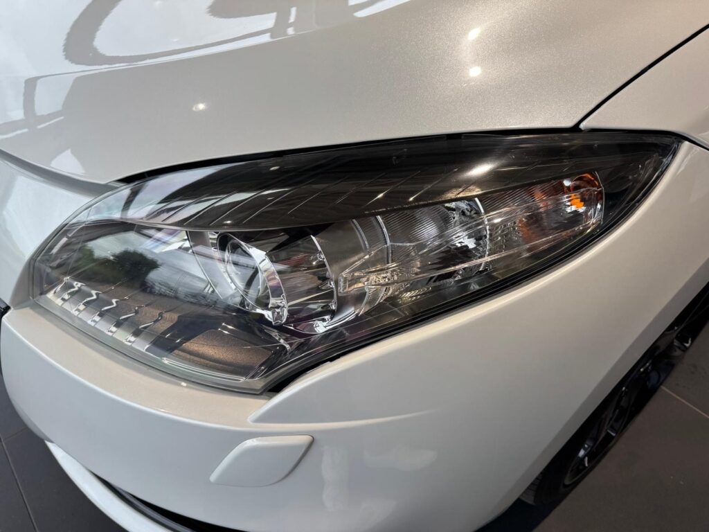 Renault Megane Exposé-Bild 15