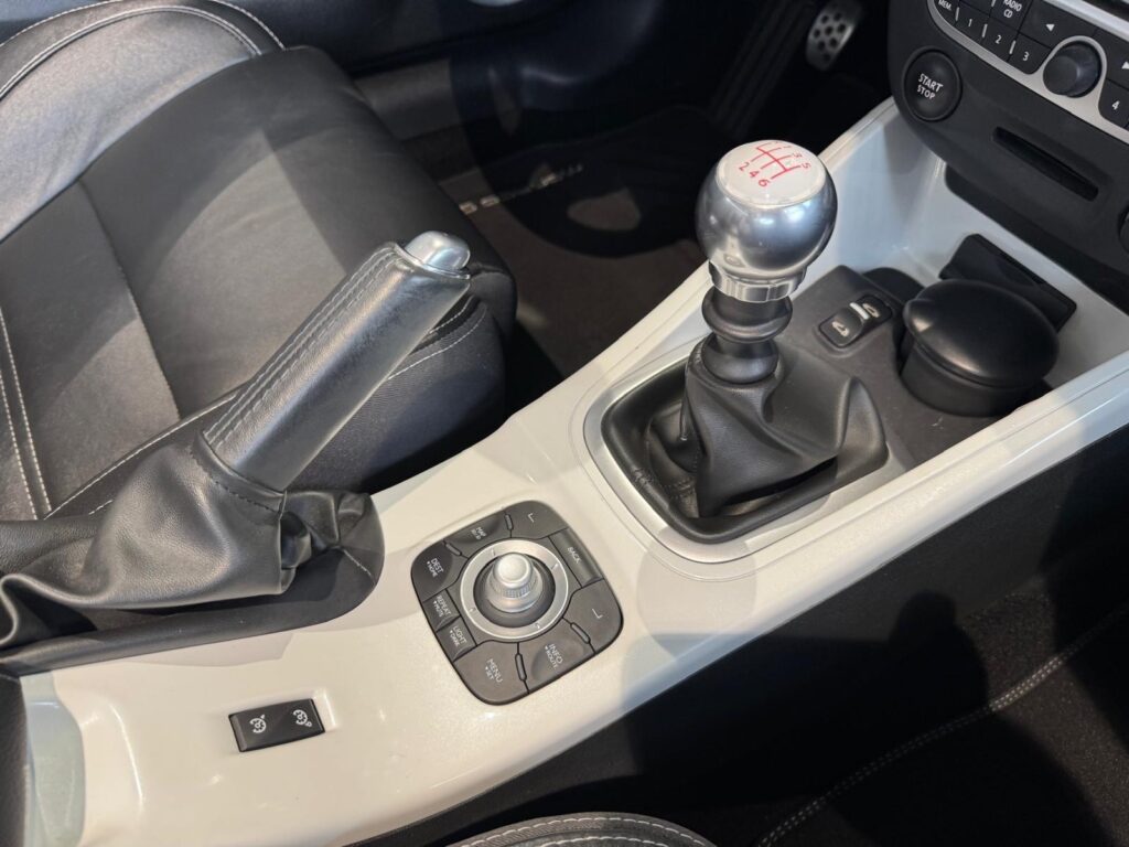 Renault Megane Exposé-Bild 24