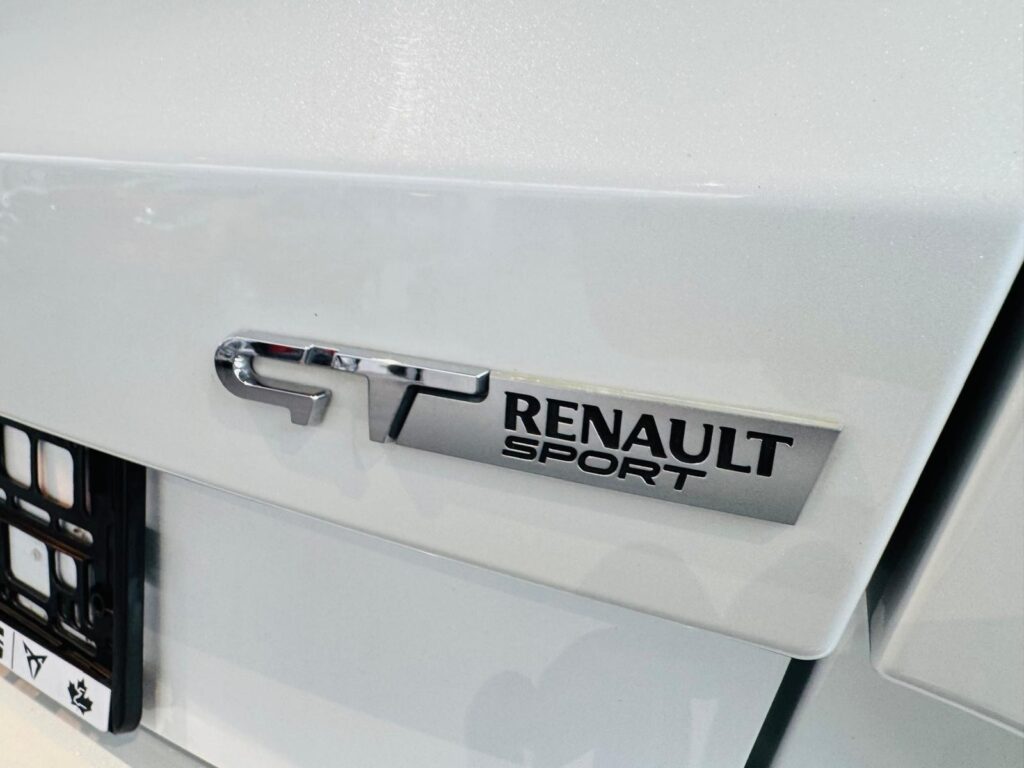 Renault Megane Exposé-Bild 28