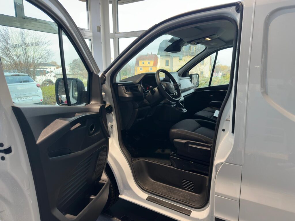 Renault Trafic Exposé-Bild 4
