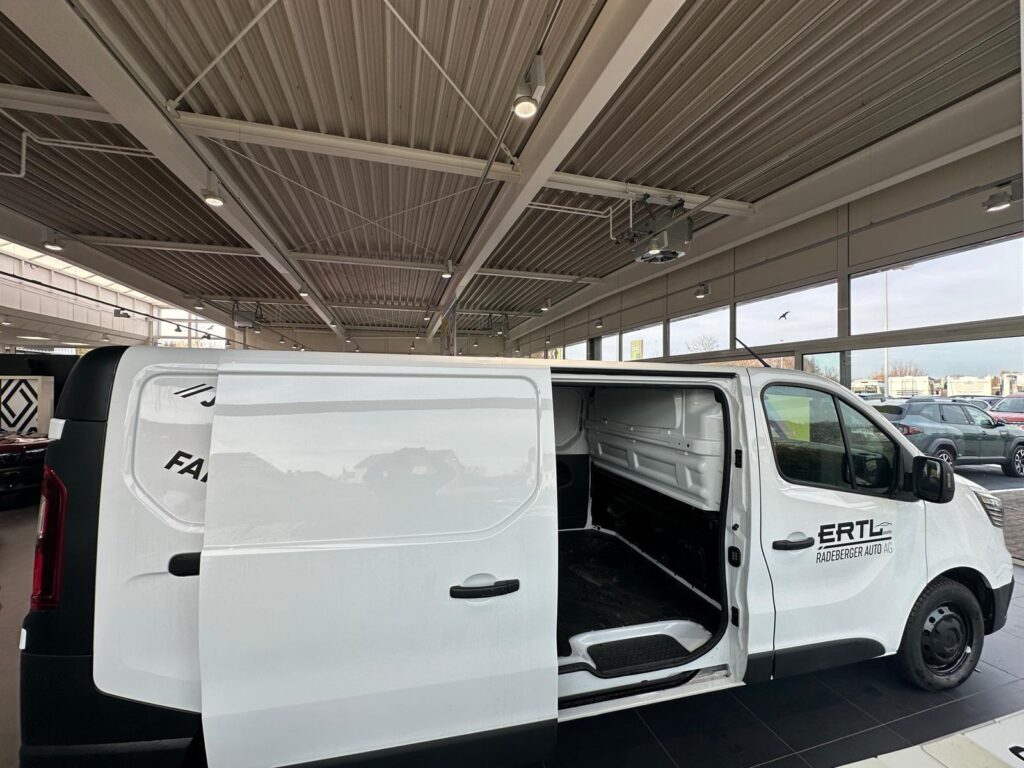 Renault Trafic Exposé-Bild 17