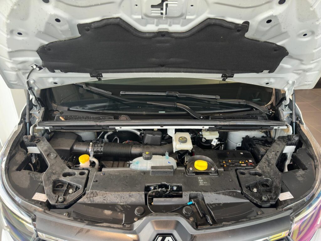 Renault Trafic Exposé-Bild 22