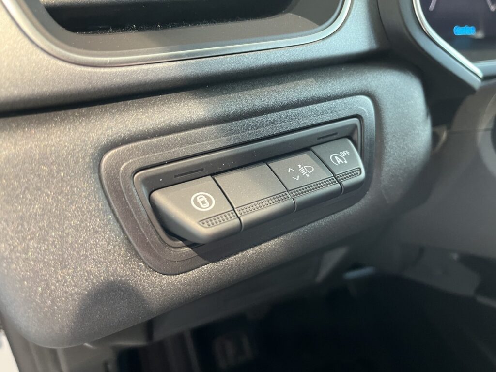 Renault Captur Exposé-Bild 20