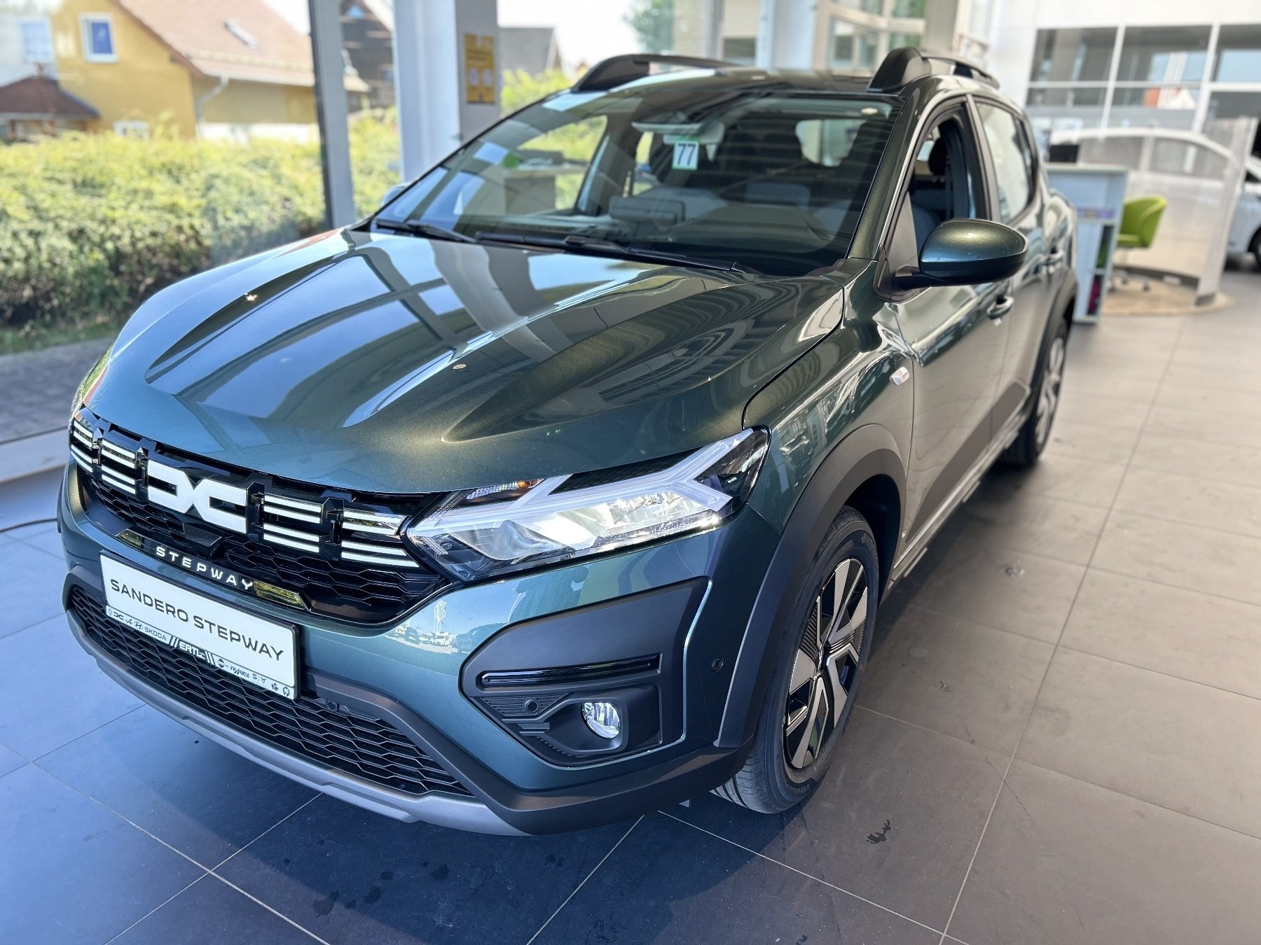 Dacia Sandero (ww_40740)