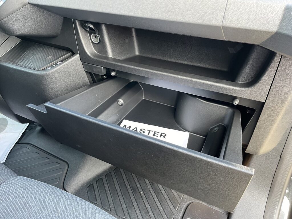 Renault Master Exposé-Bild 6