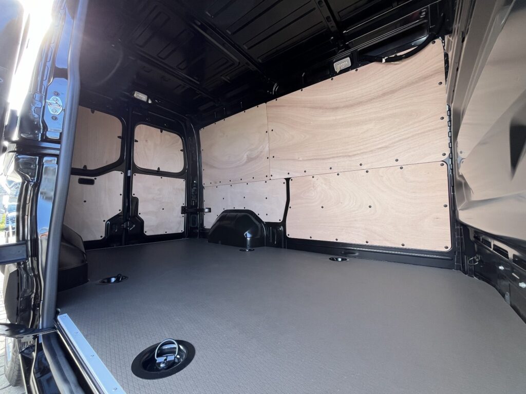 Renault Master Exposé-Bild 8