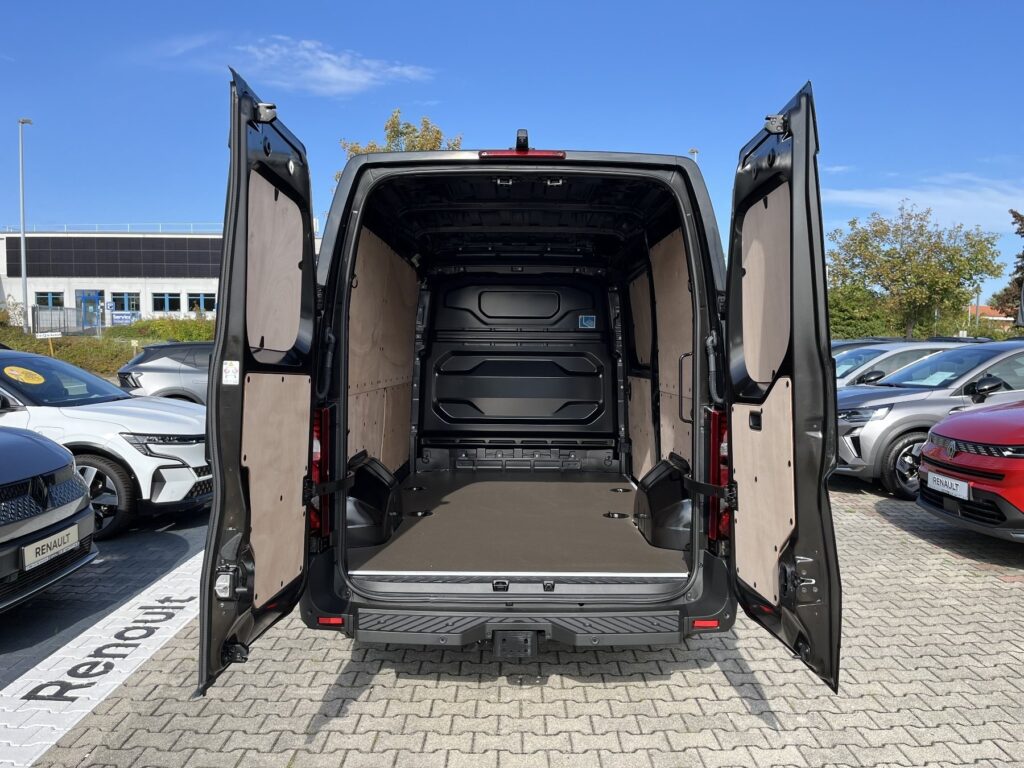 Renault Master Exposé-Bild 13