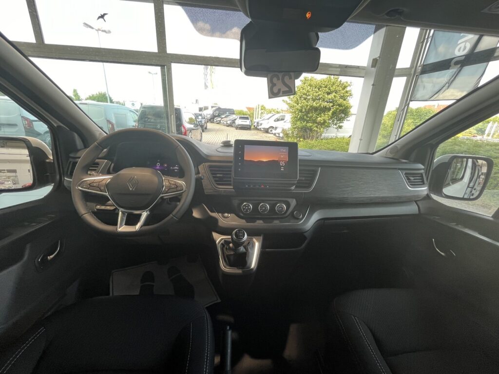 Renault Trafic Exposé-Bild 6