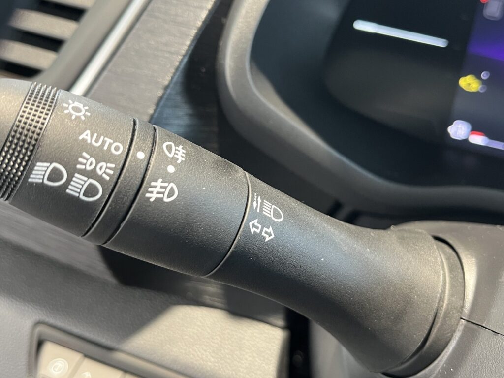 Renault Trafic Exposé-Bild 20