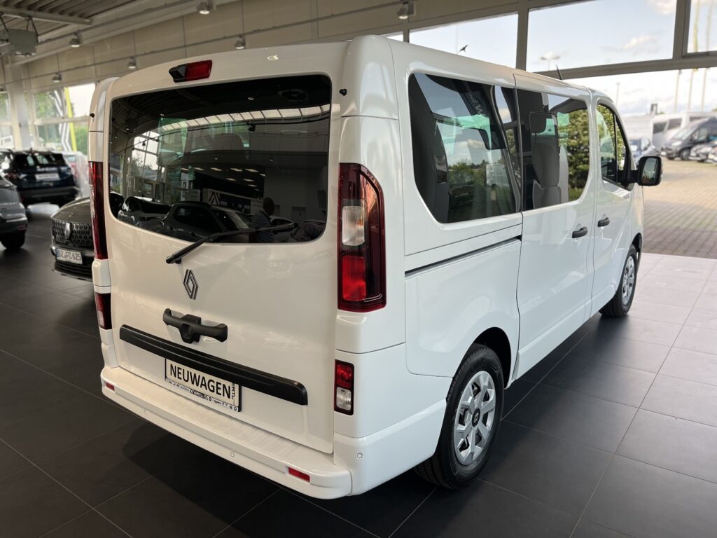 Renault Trafic Exposé-Bild 7