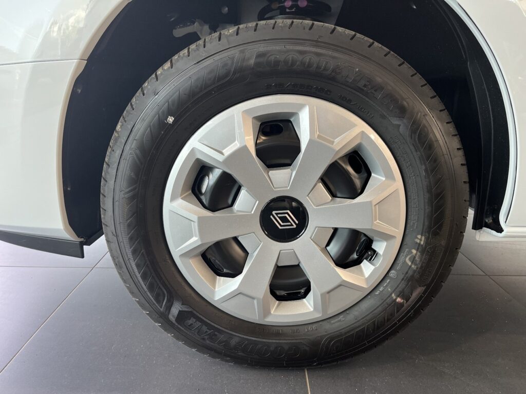 Renault Trafic Exposé-Bild 13