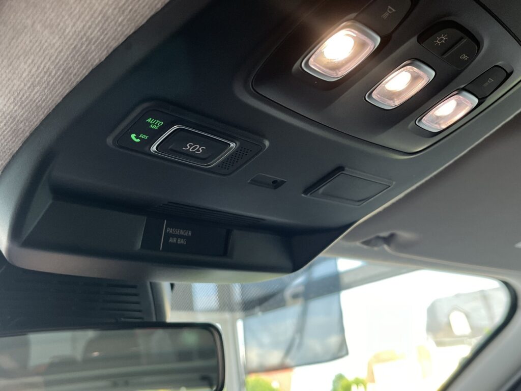 Renault Trafic Exposé-Bild 26